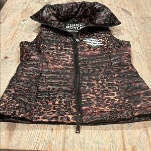 THINK ROYLN Leopard Print Quilted Vest